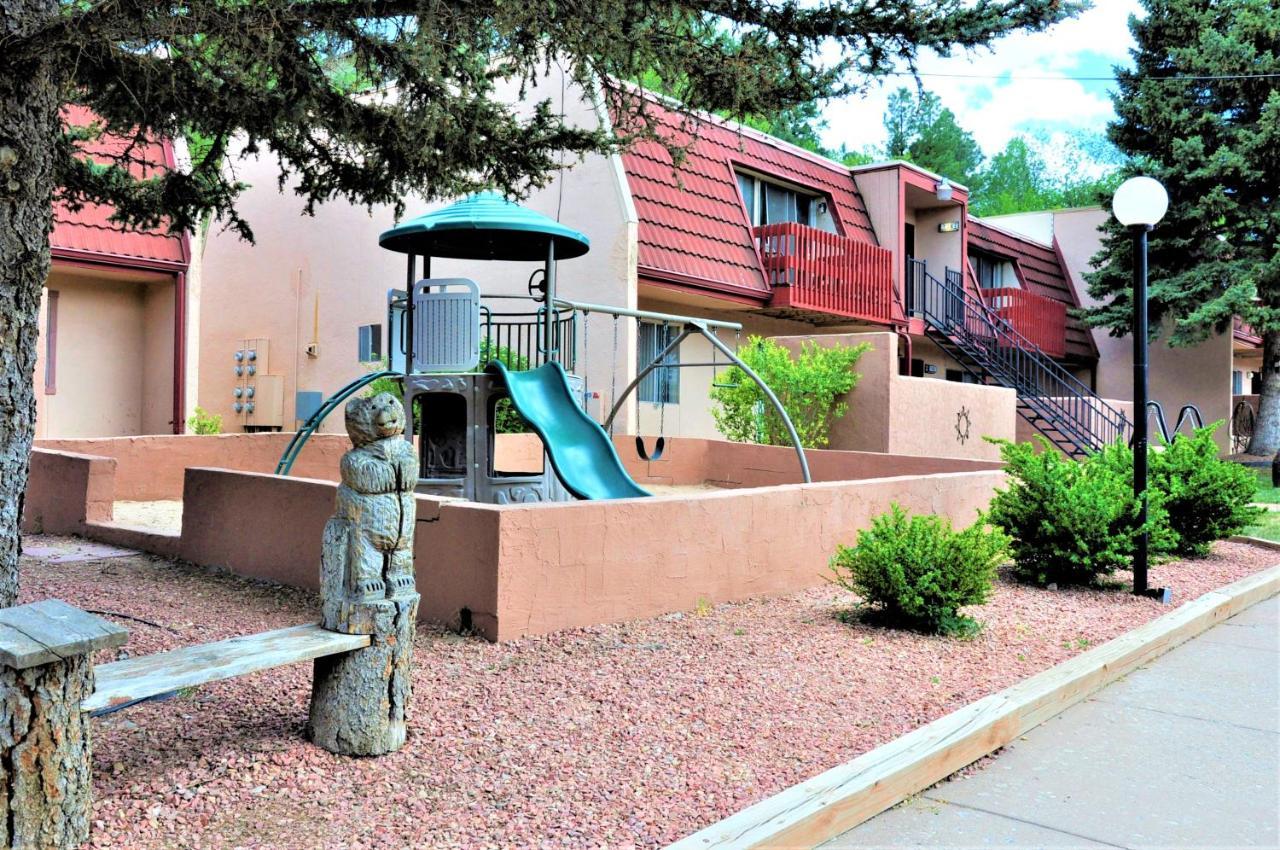 Pinecliff Village Resort Hollywood Eksteriør billede